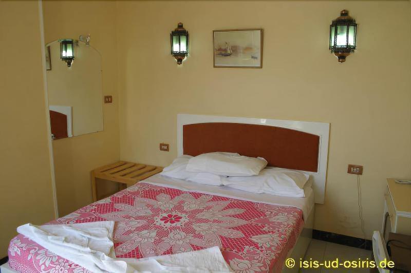 Nile Valley Hotel Louxor Extérieur photo