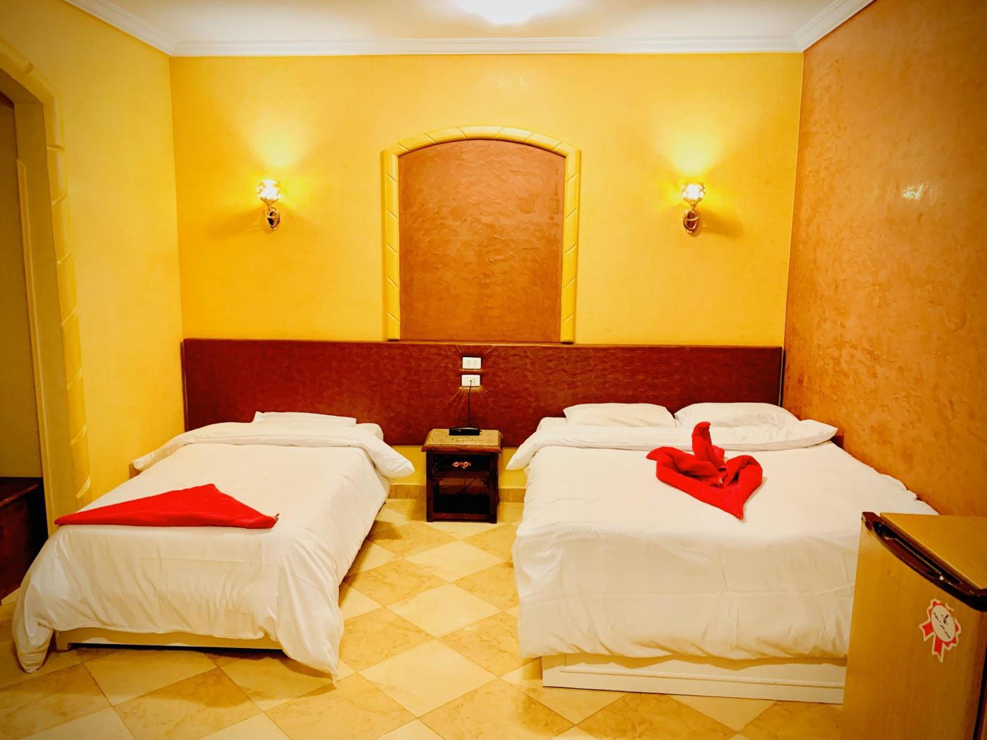 Nile Valley Hotel Louxor Extérieur photo